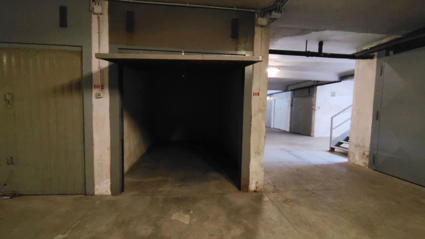 Box/Garage 12mq in vendita a Rivoli