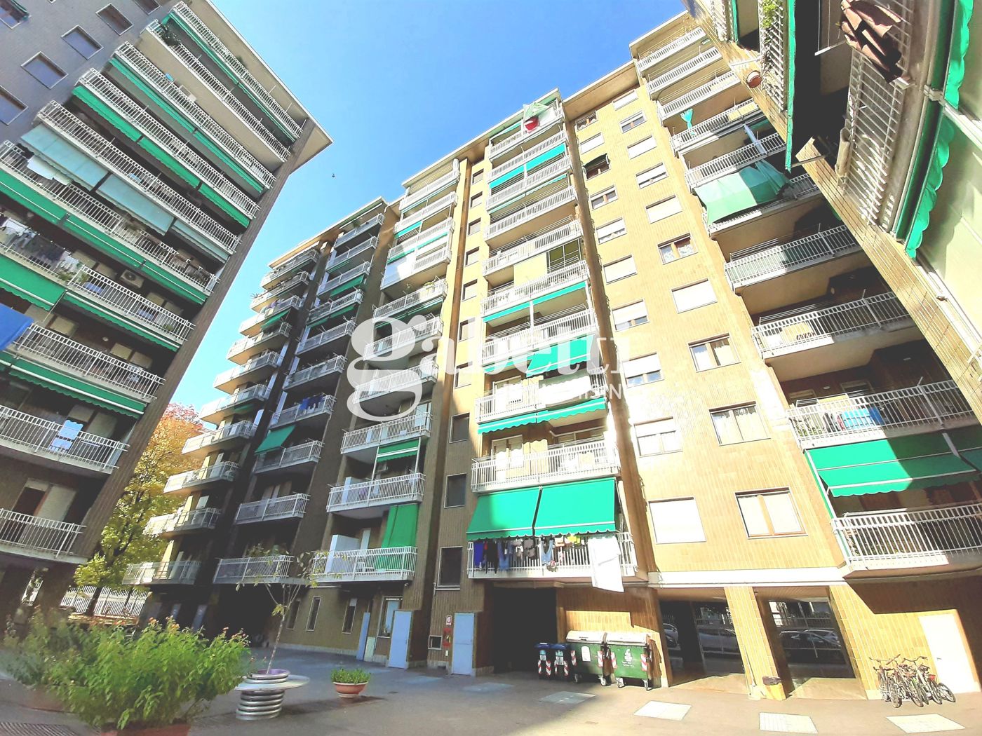 Quadrilocale da ristrutturare a Torino