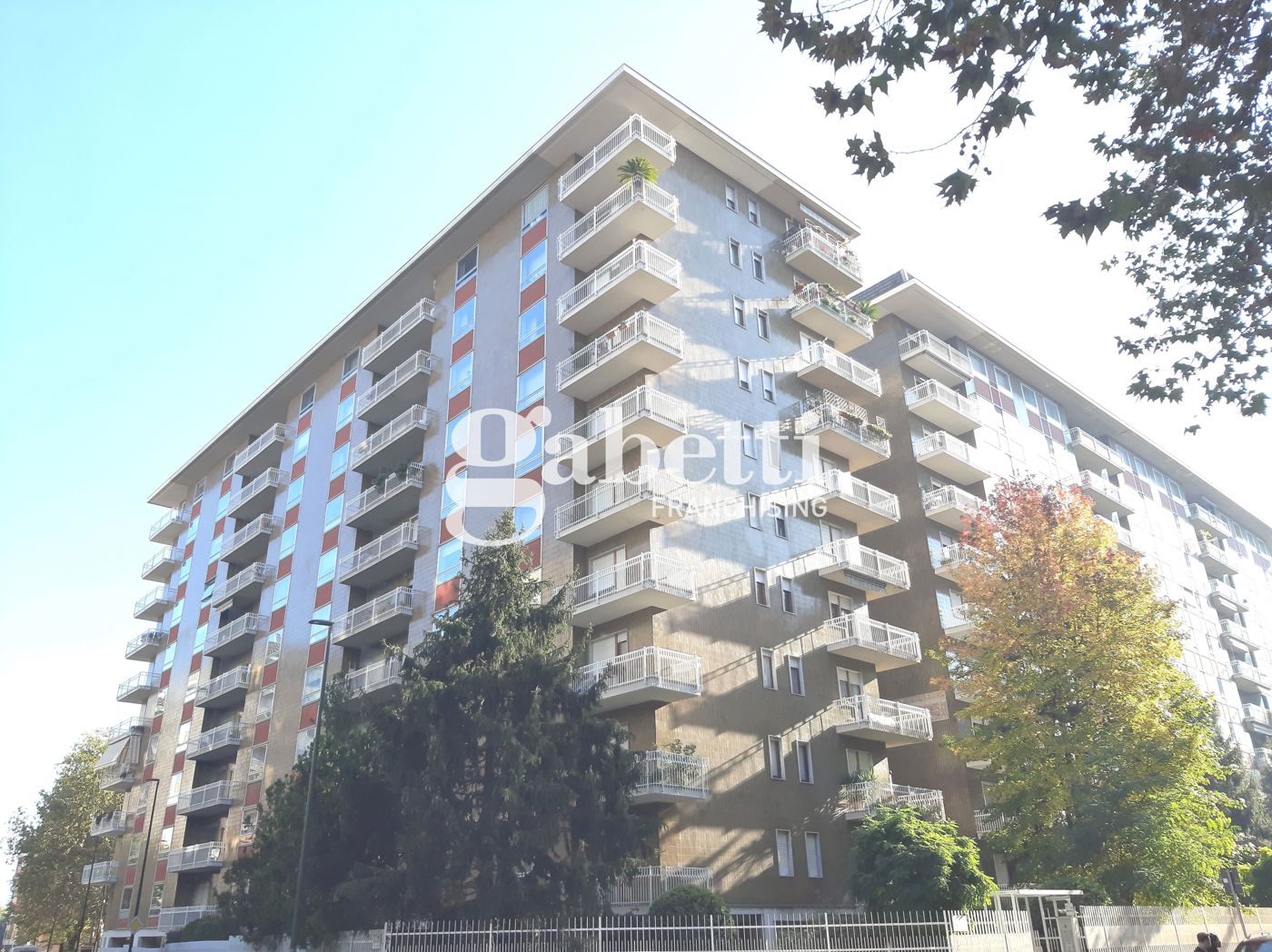 Box/Garage 17mq in vendita a Torino