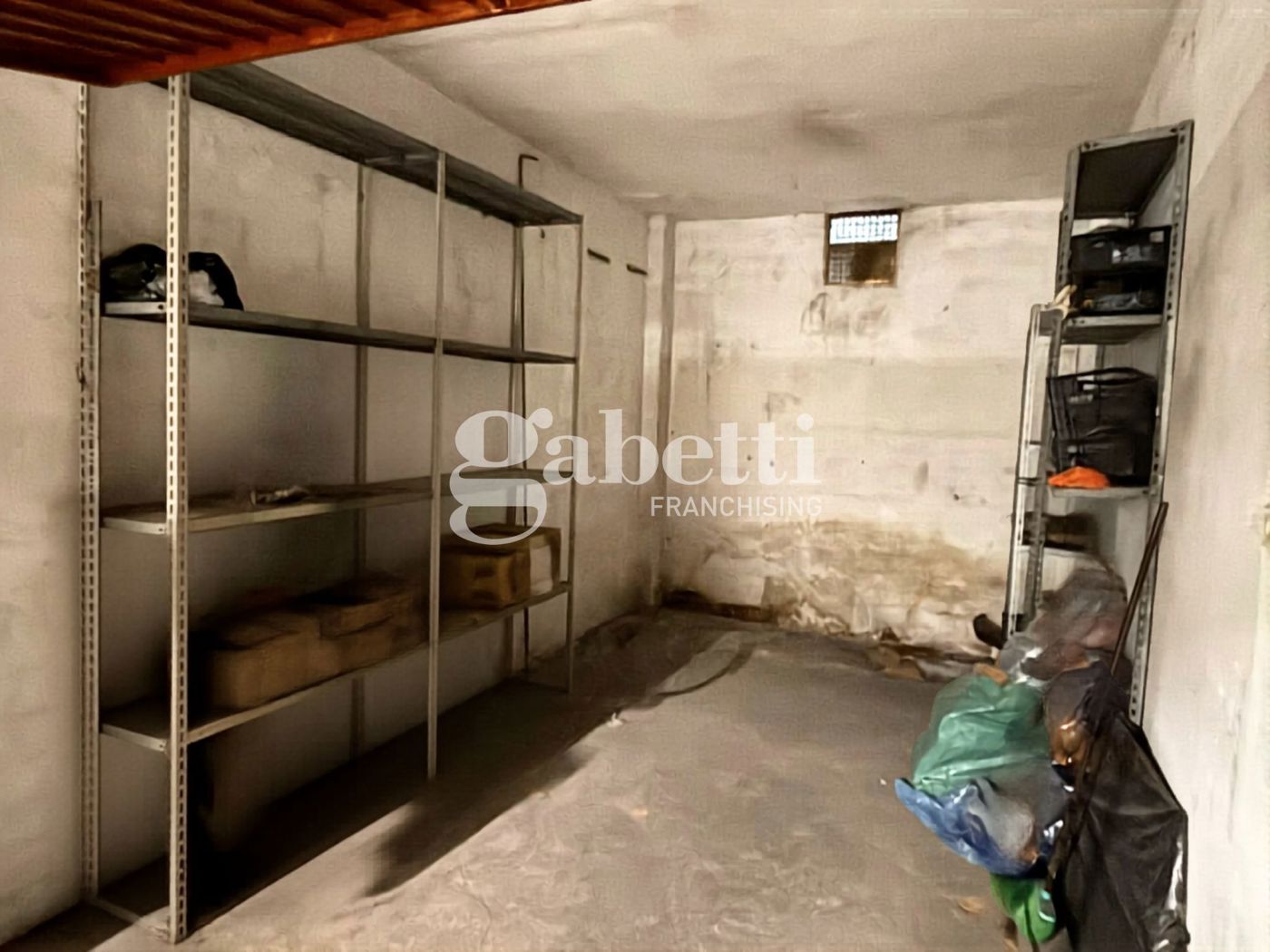 Box/Garage 17mq in vendita a Torino