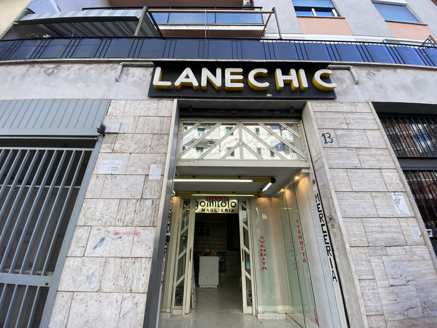 Negozio in affitto a Roma