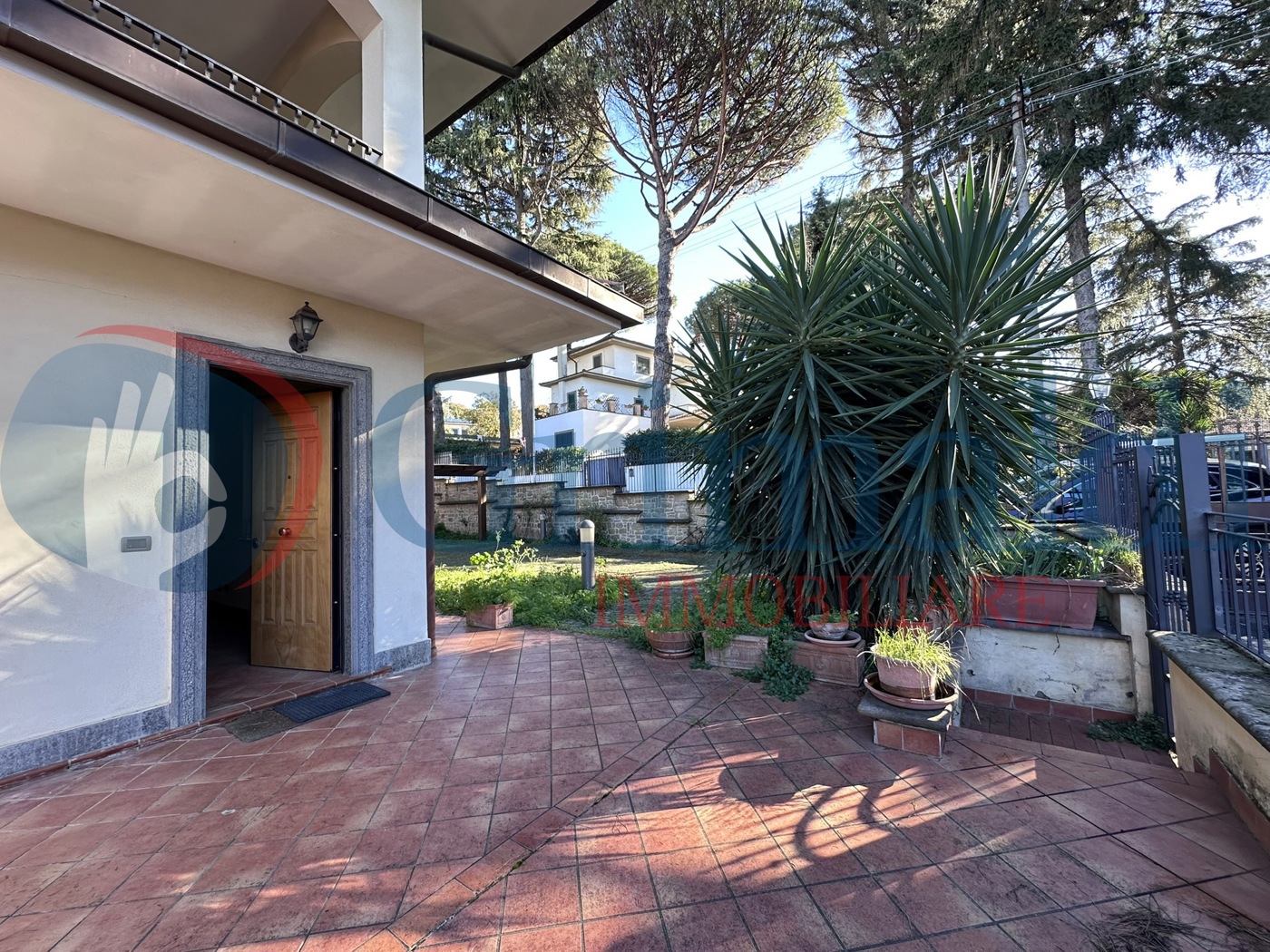 Villa Bifamiliare con giardino a Grottaferrata