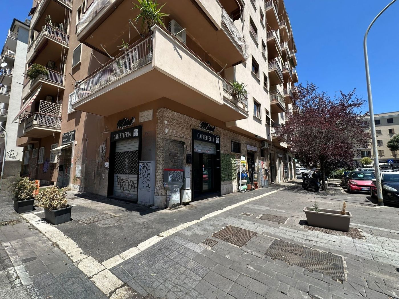 Negozio in affitto a Roma