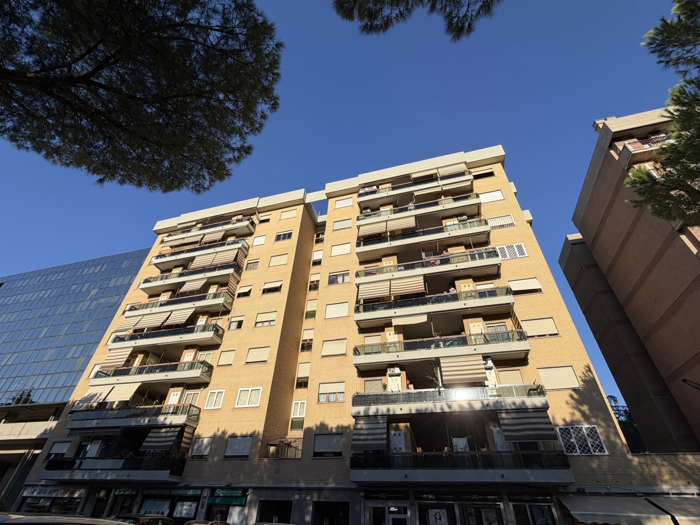 Quadrilocale in affitto a Roma