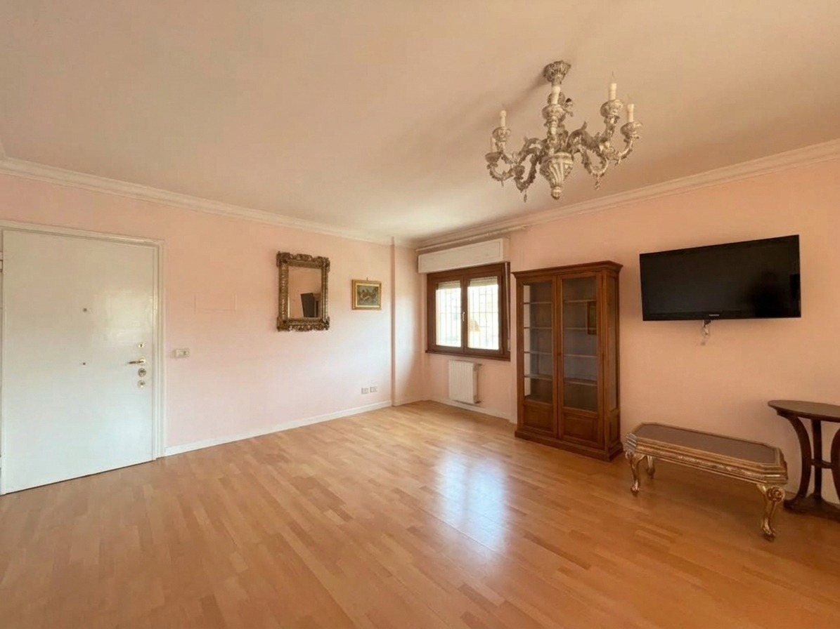 Quadrilocale in affitto a Roma