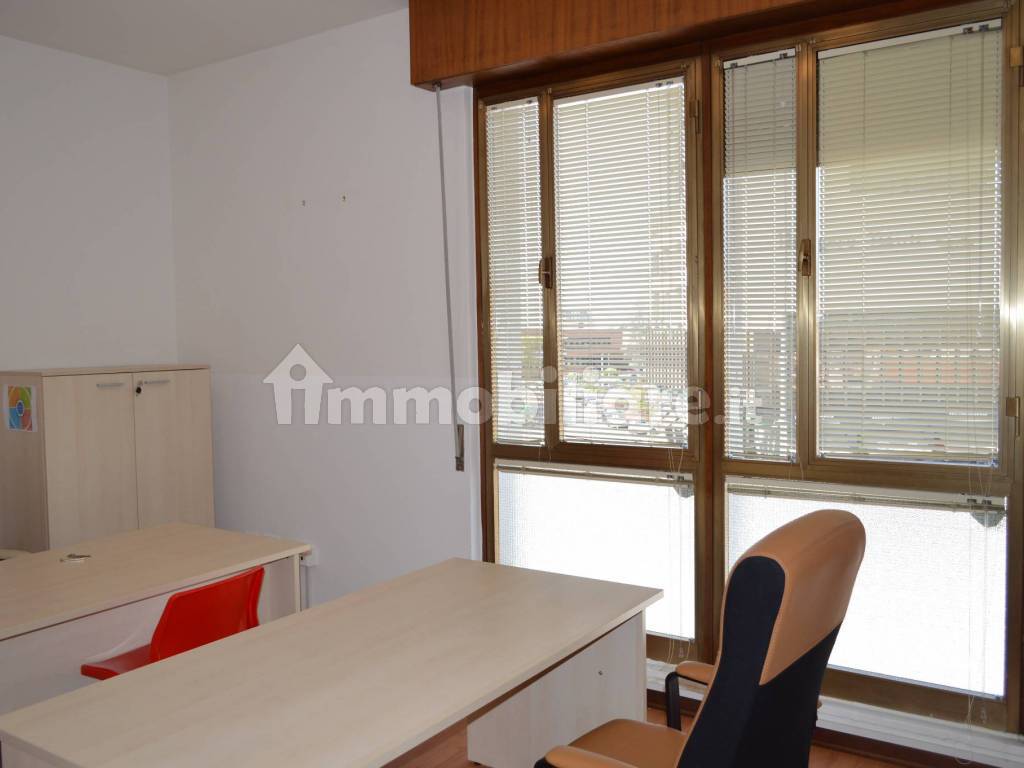Ufficio in affitto a Verona