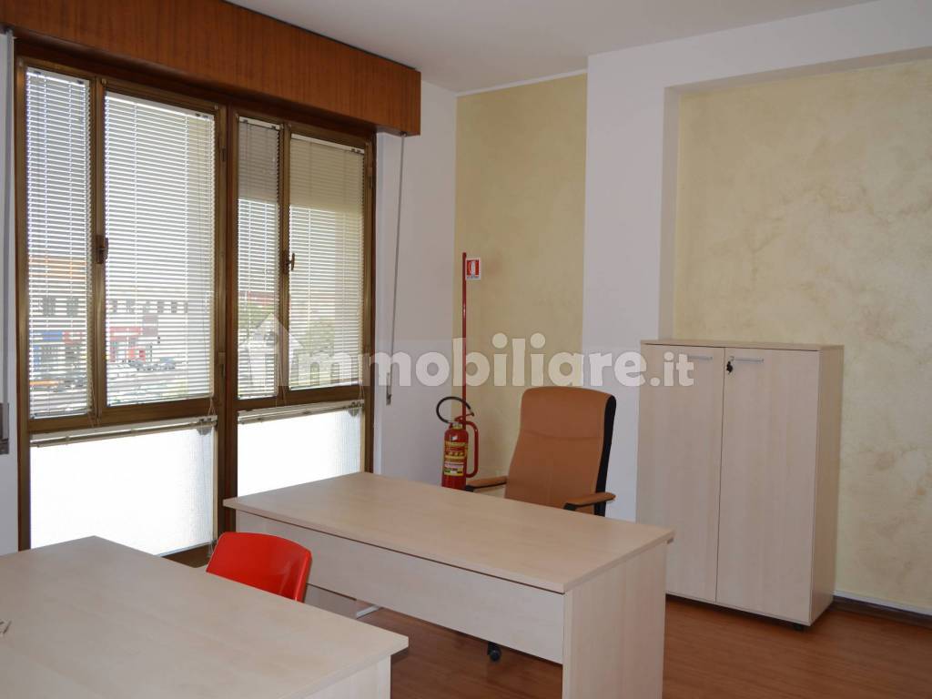 Ufficio in affitto a Verona