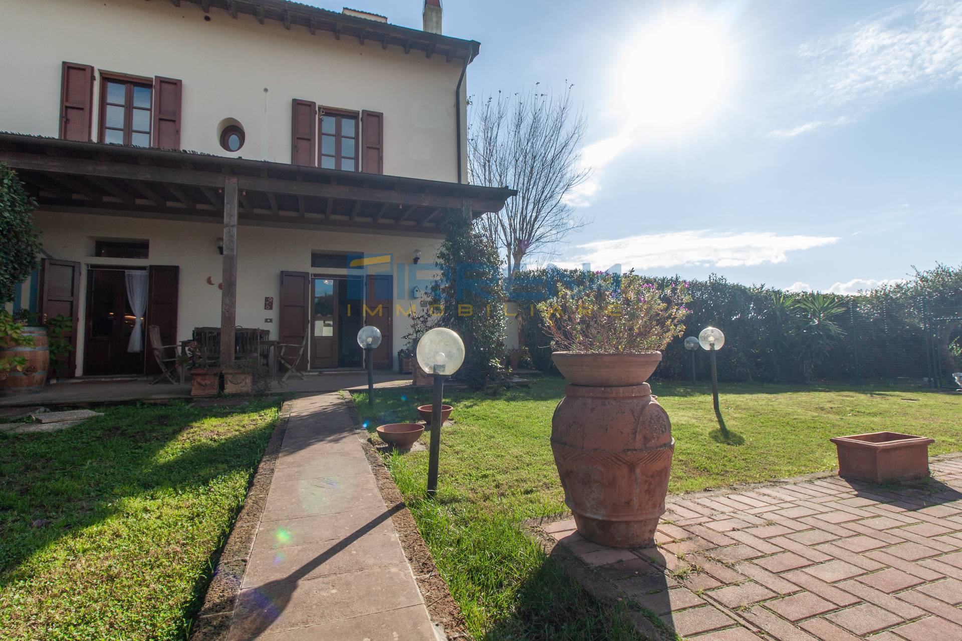Porzione di rustico in vendita a Pisa, Marina di Pisa