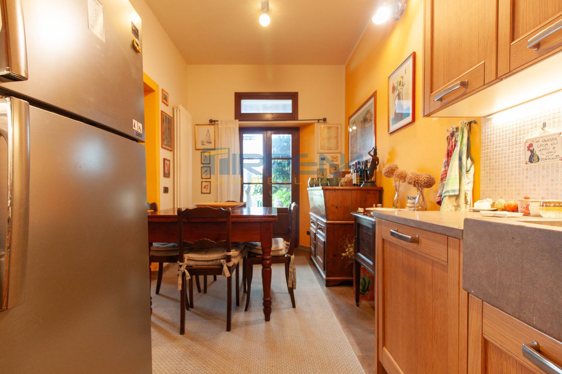 Porzione di rustico in vendita a Pisa, Marina di Pisa