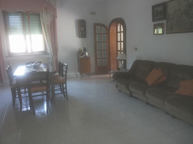 Viareggina in vendita a Cascina, Navacchio