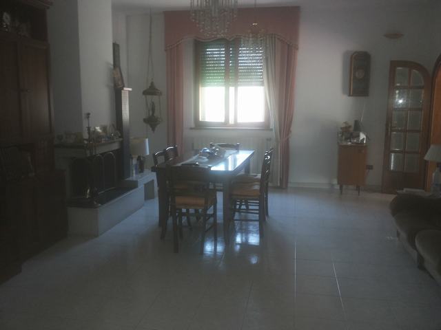 Viareggina in vendita a Cascina, Navacchio