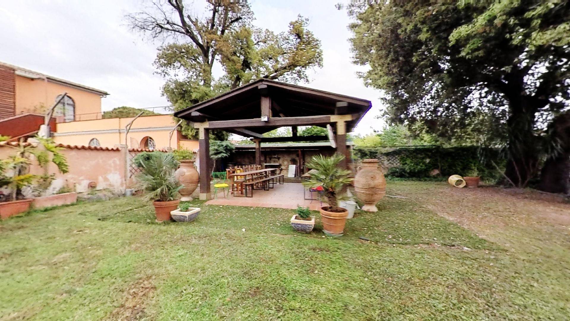 Porzione di rustico in vendita a Cascina, Navacchio