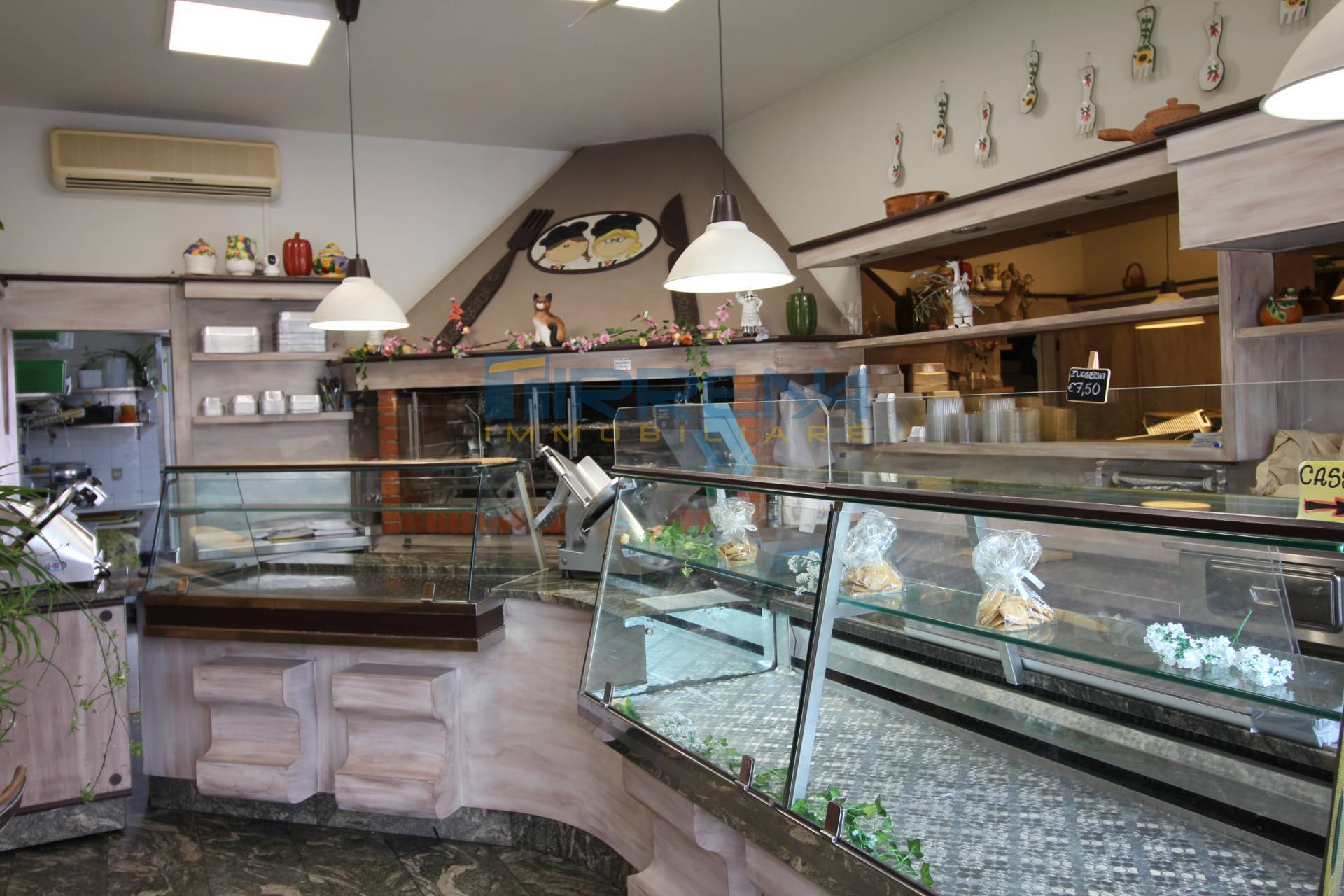 Rosticceria in vendita a Cascina, Navacchio