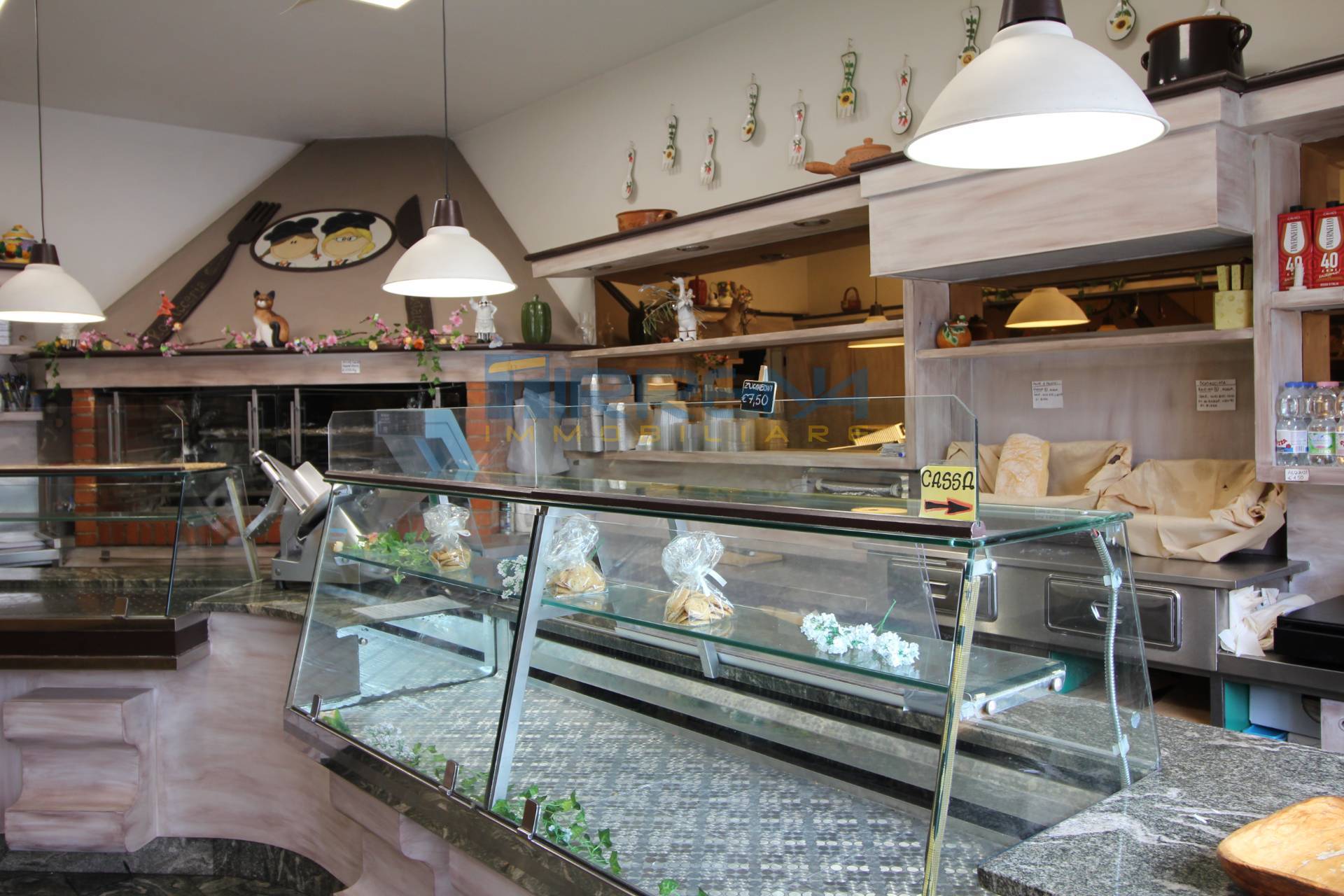 Rosticceria in vendita a Cascina, Navacchio