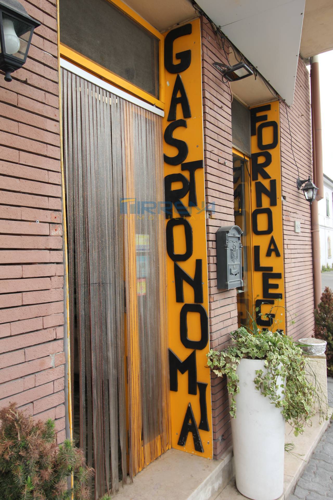 Rosticceria in vendita a Cascina, Navacchio