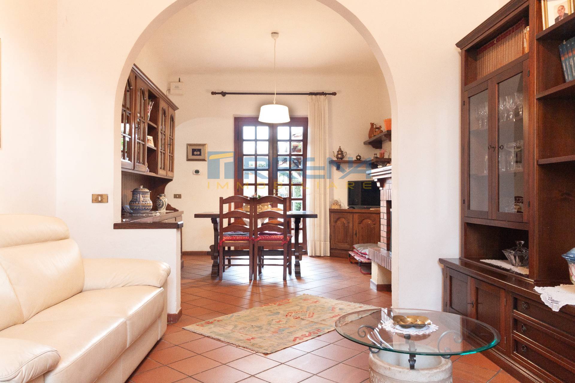 Terratetto centrale in vendita a Cascina, San Lorenzo alle Corti