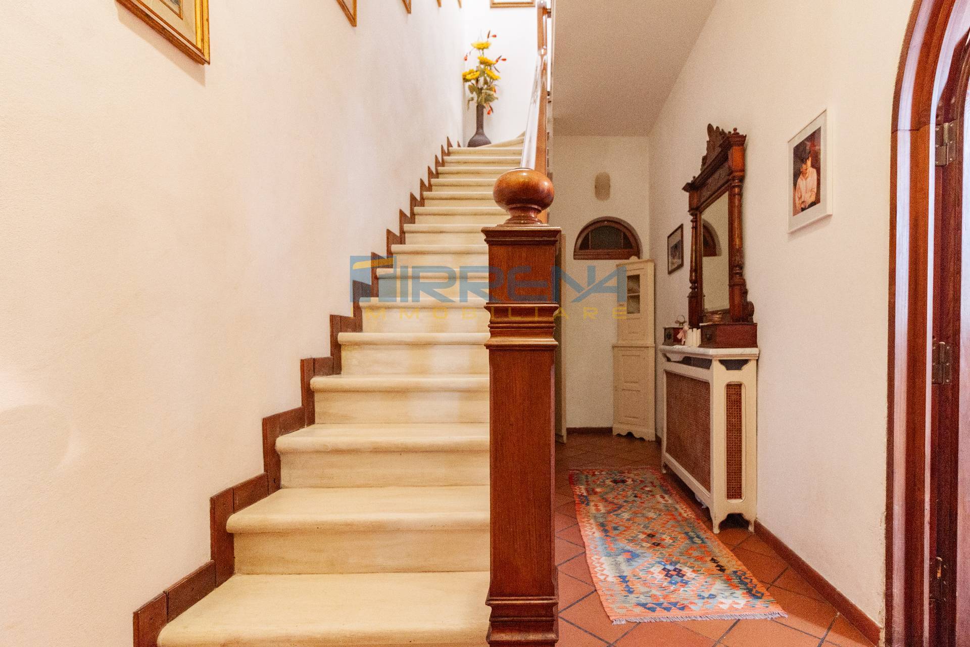 Terratetto centrale in vendita a Cascina, San Lorenzo alle Corti