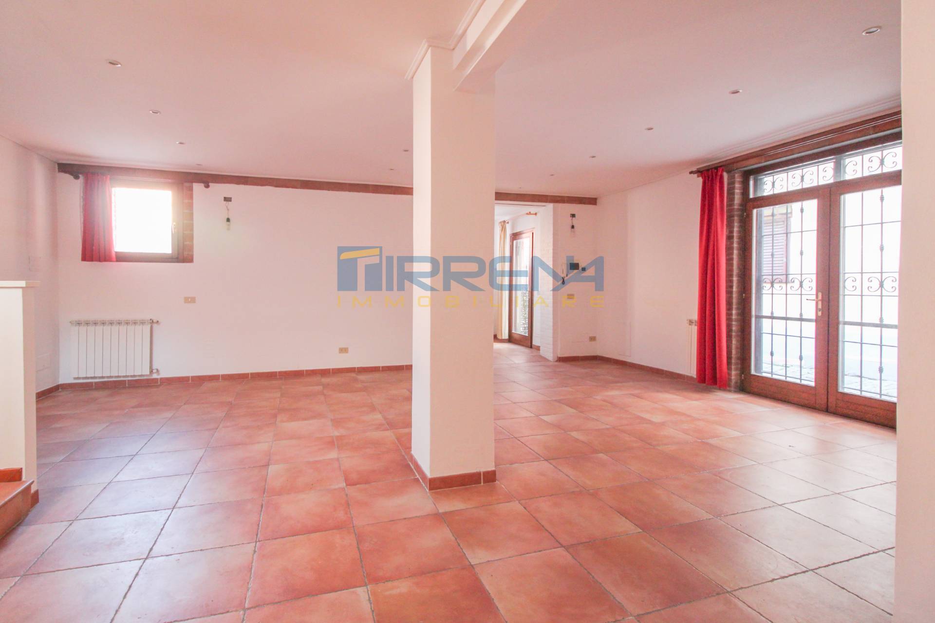 Appartamento Indipendente in vendita a Pisa, Riglione