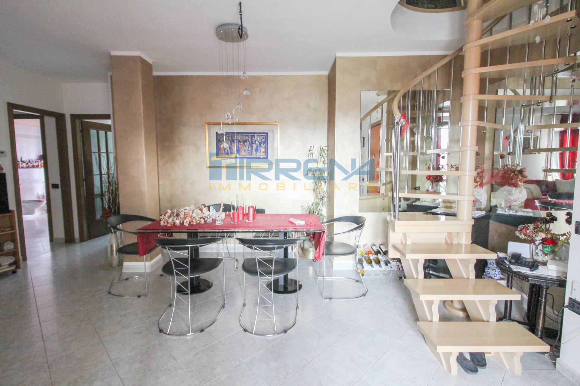 Appartamento in vendita a Cascina