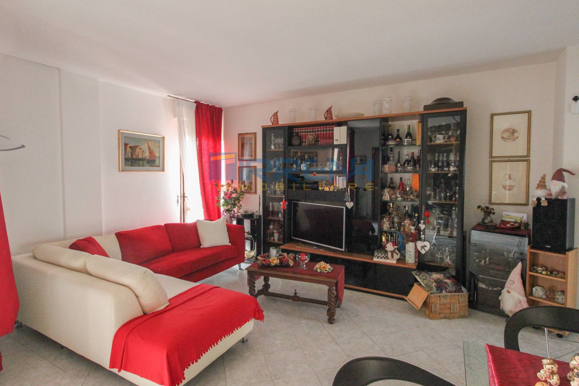 Appartamento in vendita a Cascina