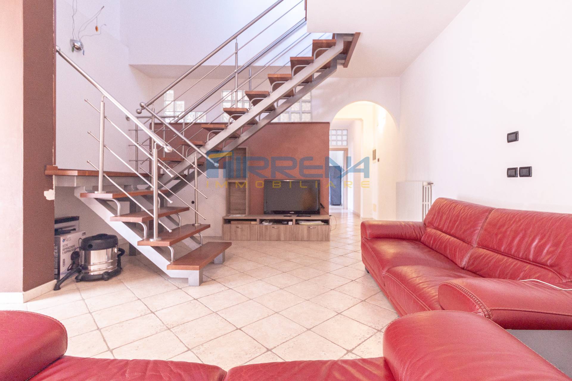 Villa bifamiliare in vendita a Cascina, Visignano