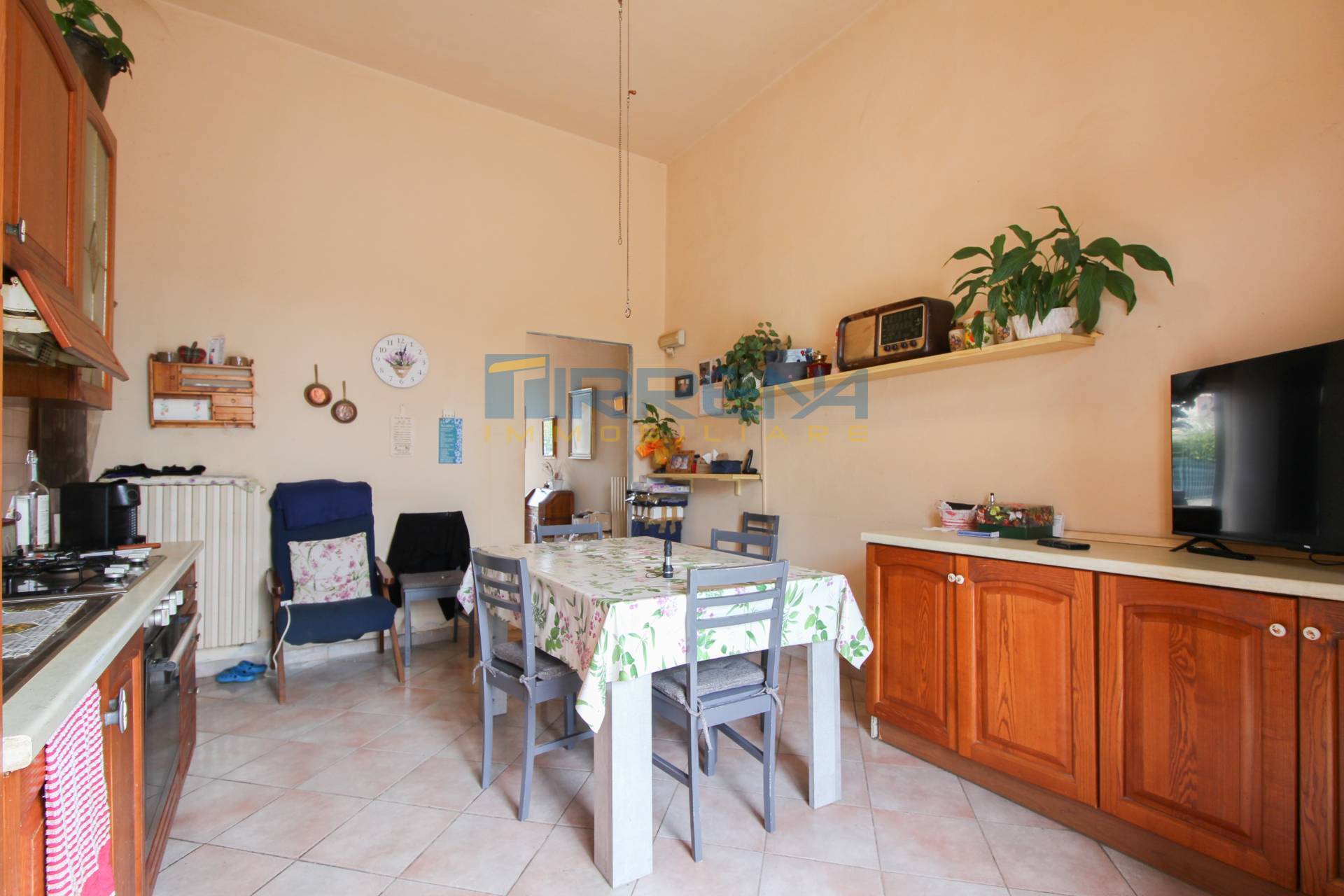 Terratetto centrale in vendita a Cascina, San Sisto