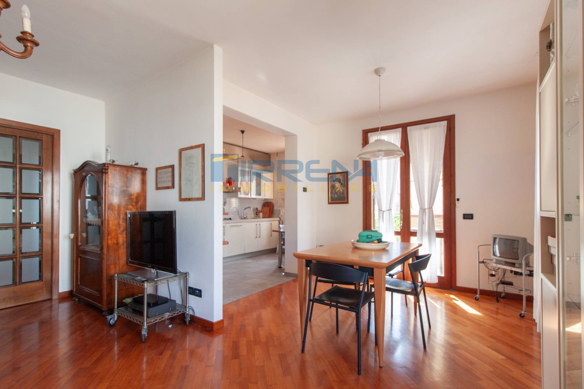 Appartamento Indipendente in vendita a Cascina, San Sisto