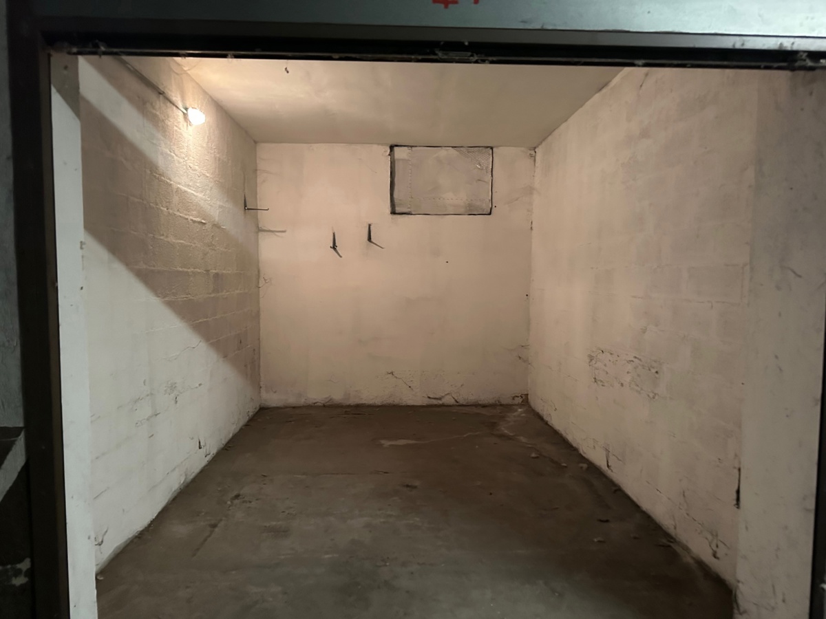 Box/Garage 15mq in vendita a Terni