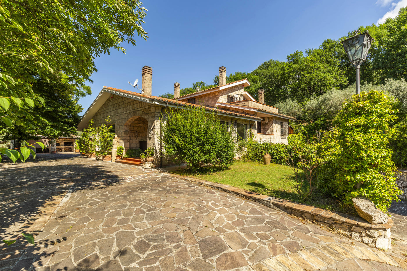 Villa con giardino a Terni