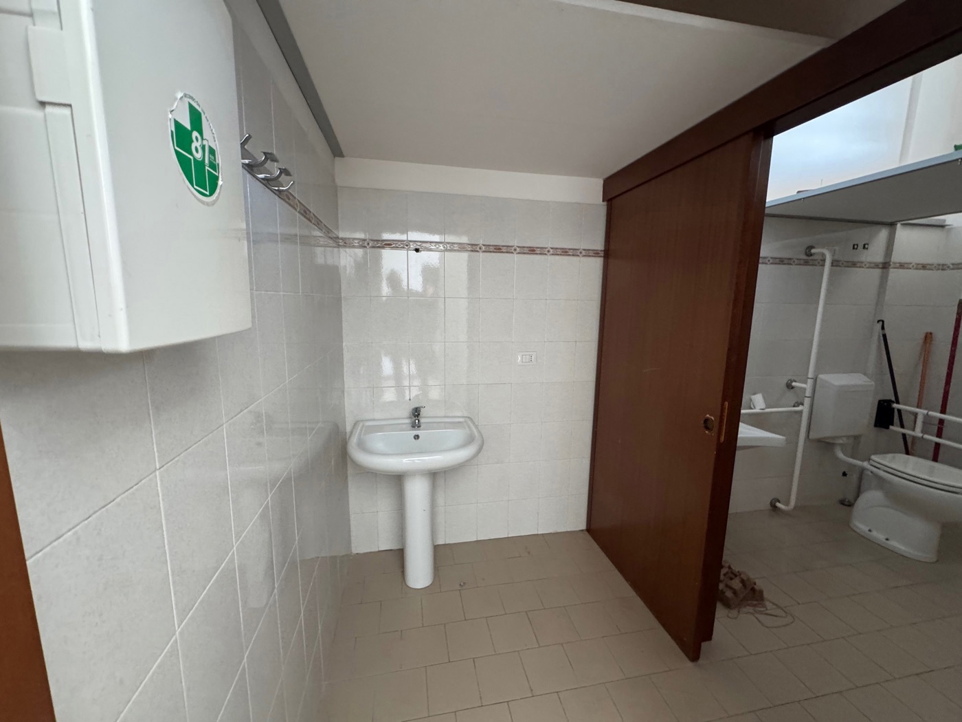 Negozio in affitto a Terni