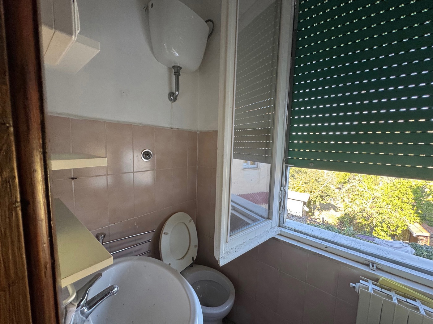 Quadrilocale arredato in affitto a Terni