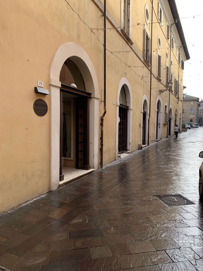 Negozio in vendita a Terni