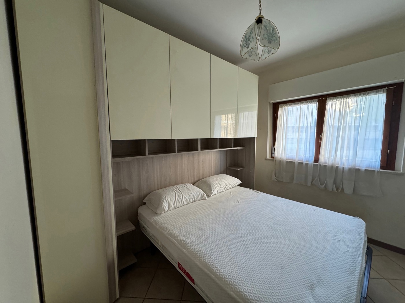 Bilocale arredato in affitto a Terni