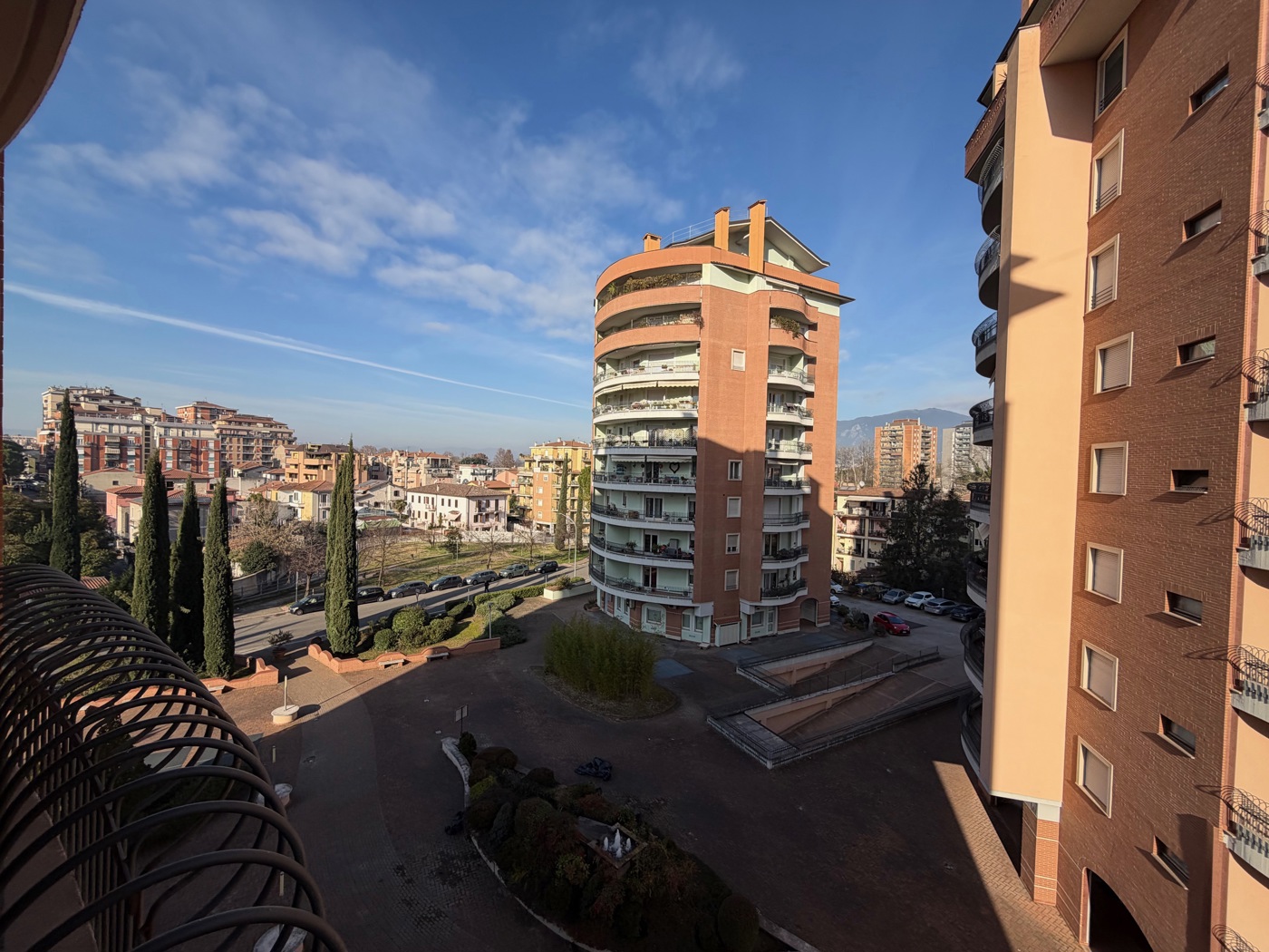 Trilocale arredato in affitto a Terni