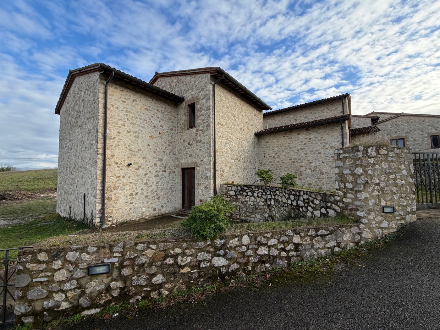 Villa con giardino a Avigliano Umbro