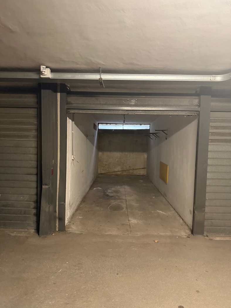 Box/Garage 15mq in vendita a Terni