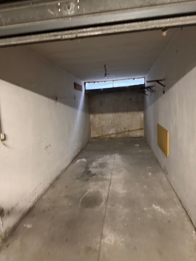 Box/Garage 15mq in vendita a Terni