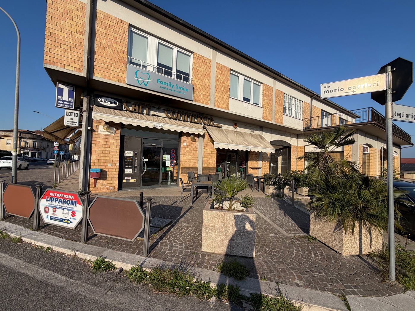 Attivit� commerciale Bar e tabacchi in vendita a Terni