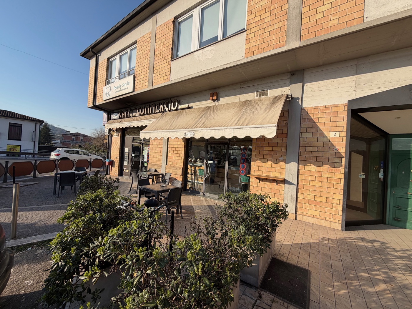 Attivit� commerciale Bar e tabacchi in vendita a Terni