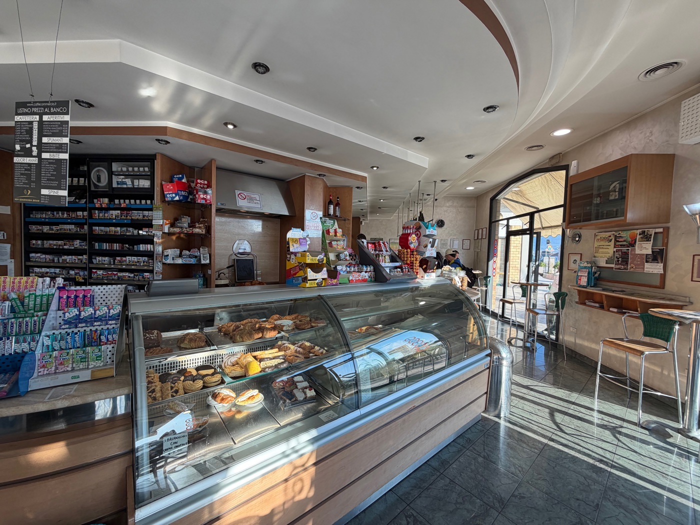 Attivit� commerciale Bar e tabacchi in vendita a Terni