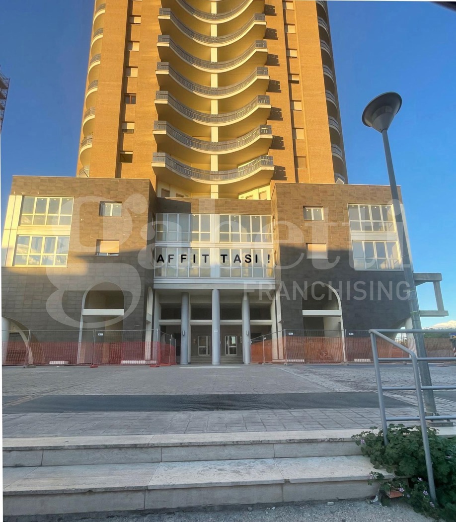 Ufficio nuovo a Terni