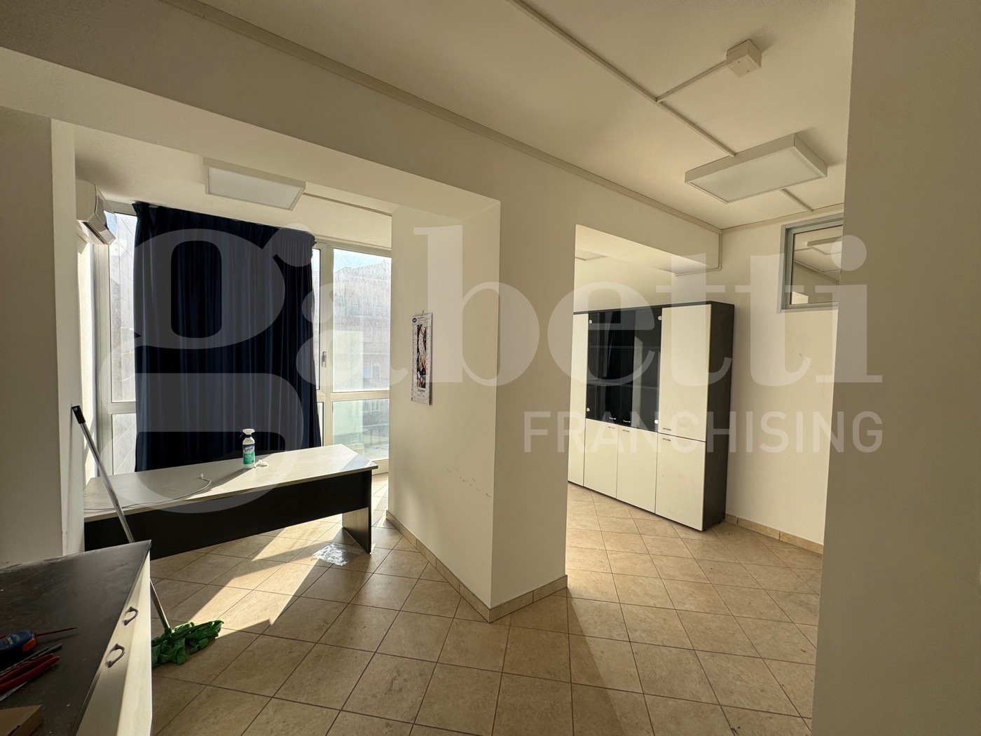 Ufficio nuovo a Terni