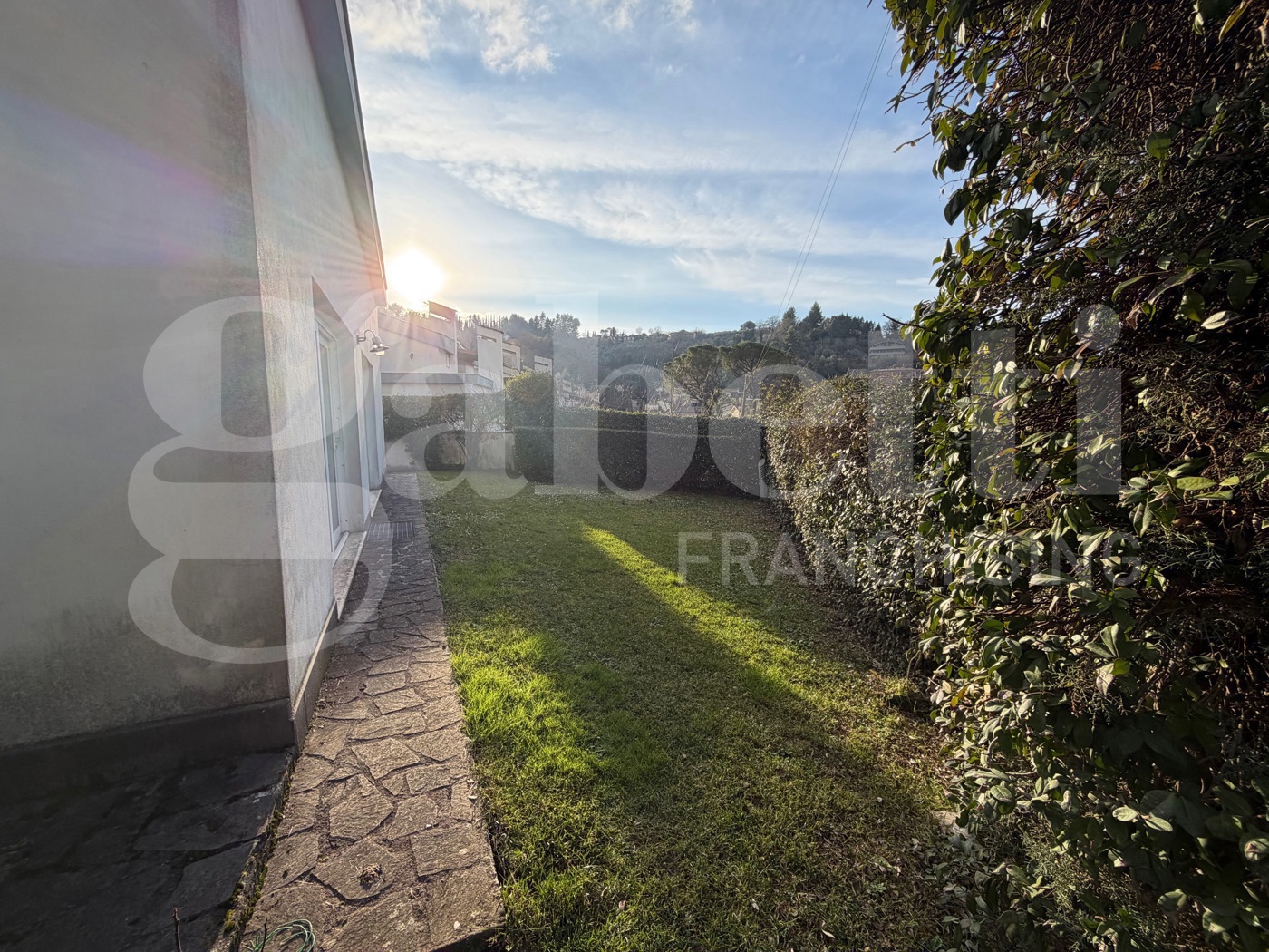 Villa arredata in affitto a Terni