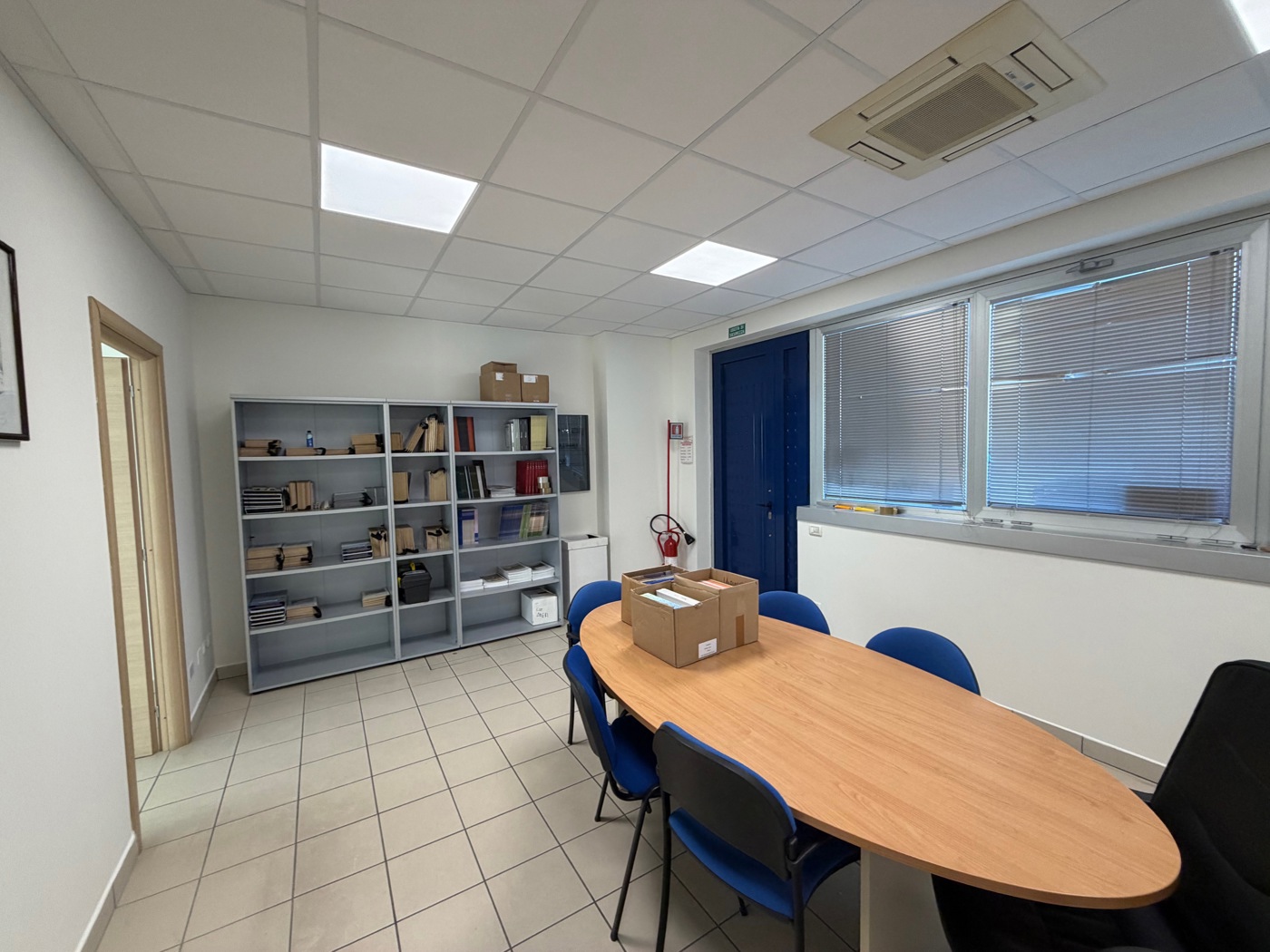 Ufficio ristrutturato a Terni