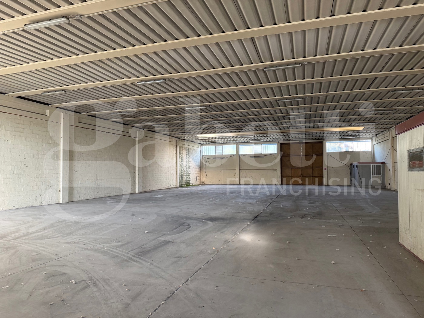 Capannone in vendita a Terni