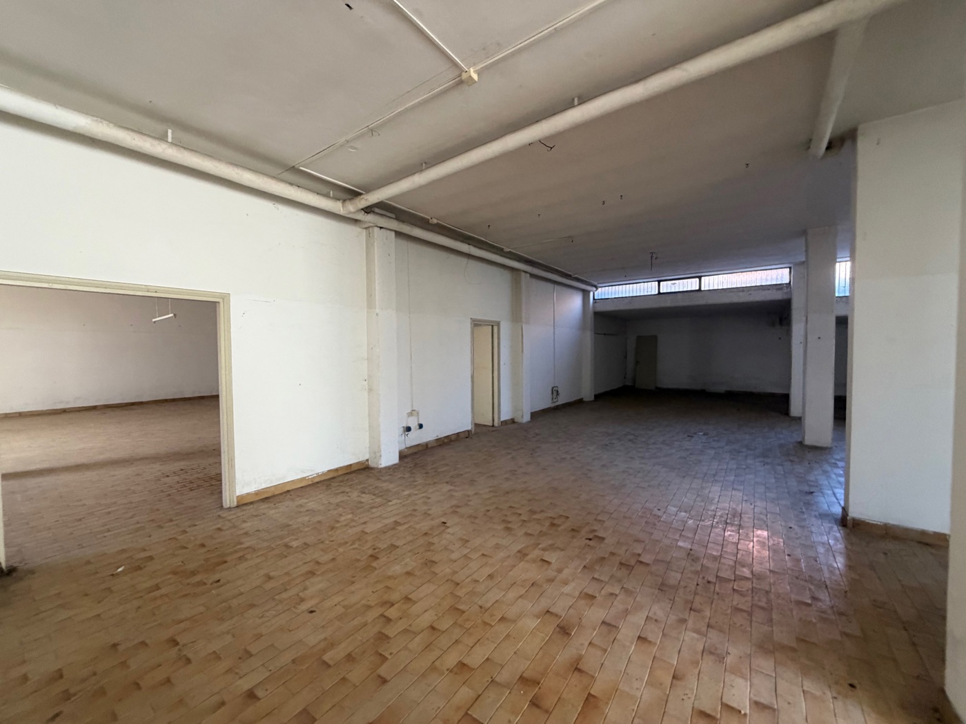 Magazzino in vendita a Terni