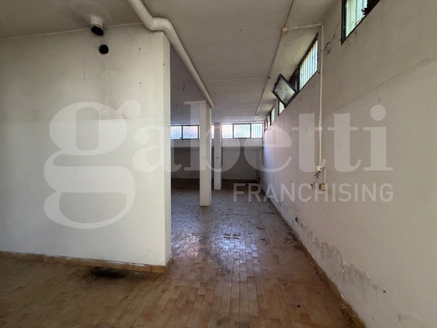 Magazzino in affitto a Terni