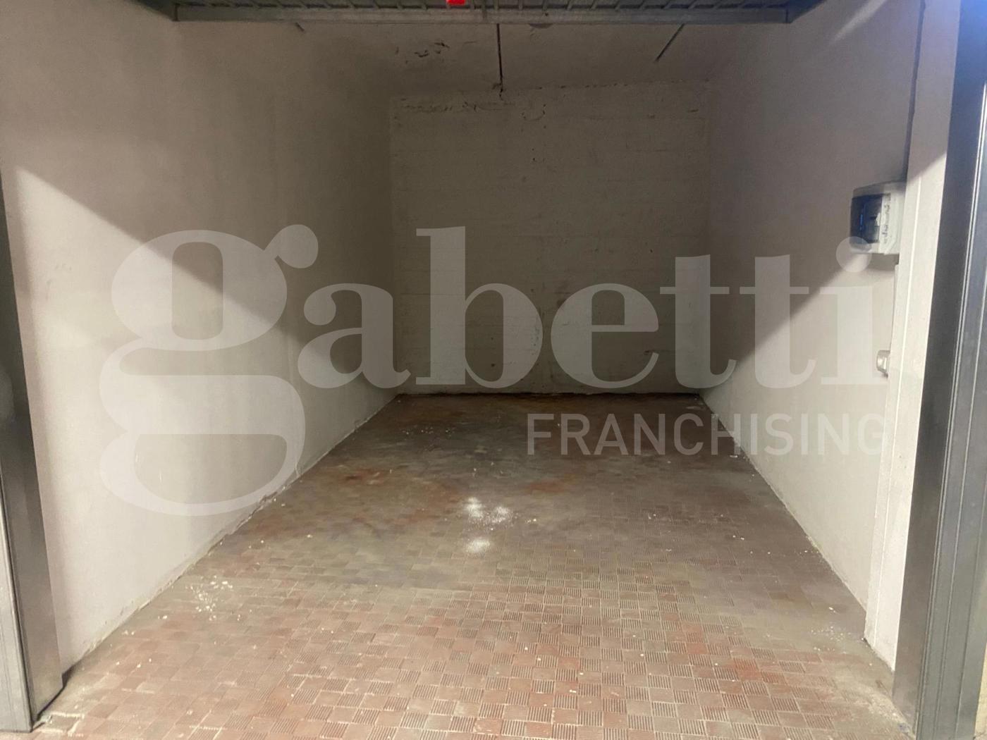 Box/Garage 18mq in affitto a Terni