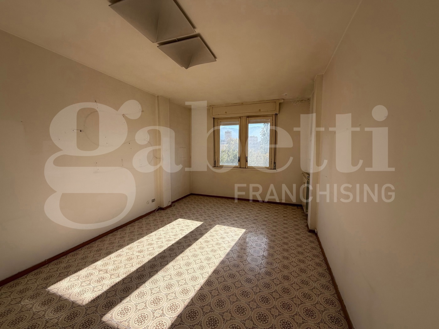 Quadrilocale da ristrutturare a Terni