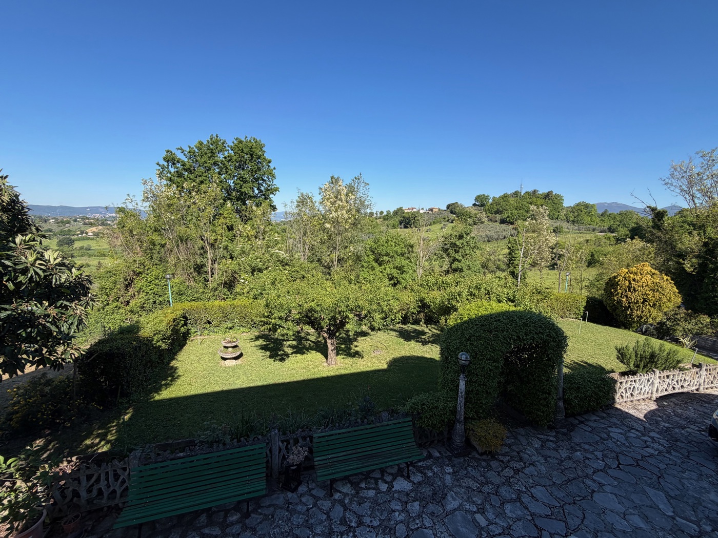 Villa Bifamiliare con giardino a Stroncone